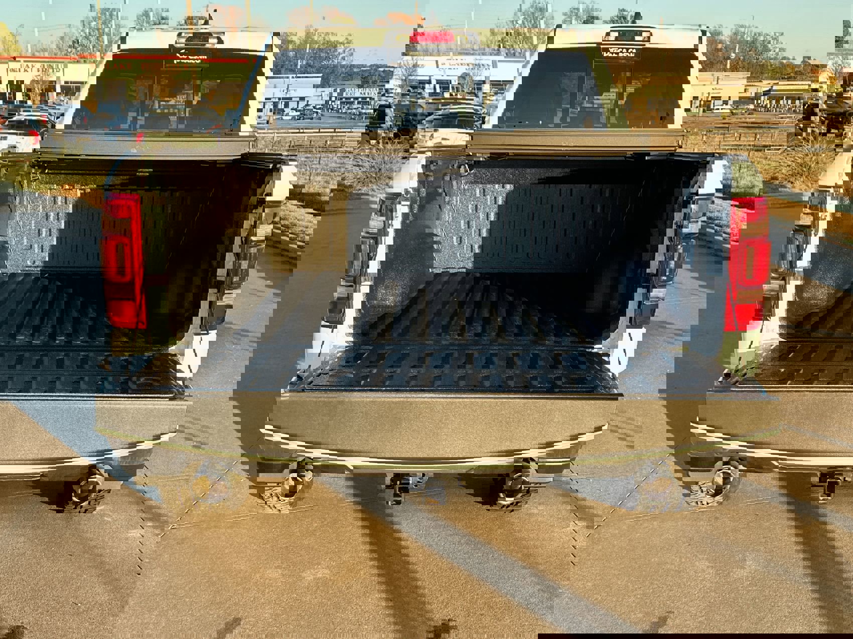 Used 2024 RAM 1500 Limited image 24