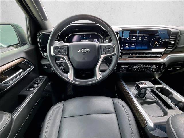 Used 2024 Chevrolet Silverado 1500 RST w/ Convenience Package II RWD image 7