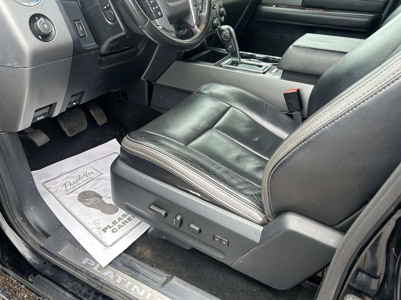 Used 2016 Ford Expedition Platinum AWD/4WD image 10