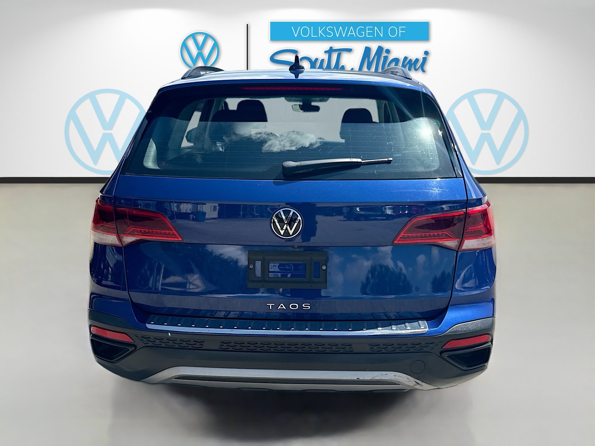 Certified 2023 Volkswagen Taos S w/ Driver Assistance Package FWD image 6