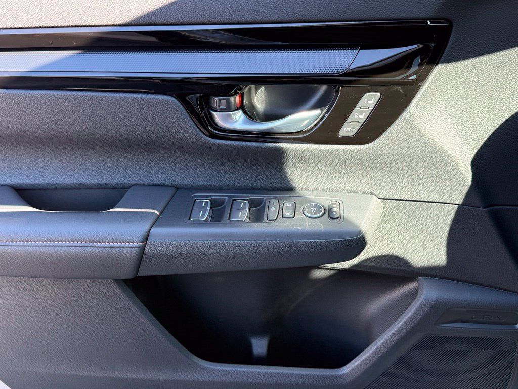 Certified 2026 Honda CR-V Sport Touring image 28