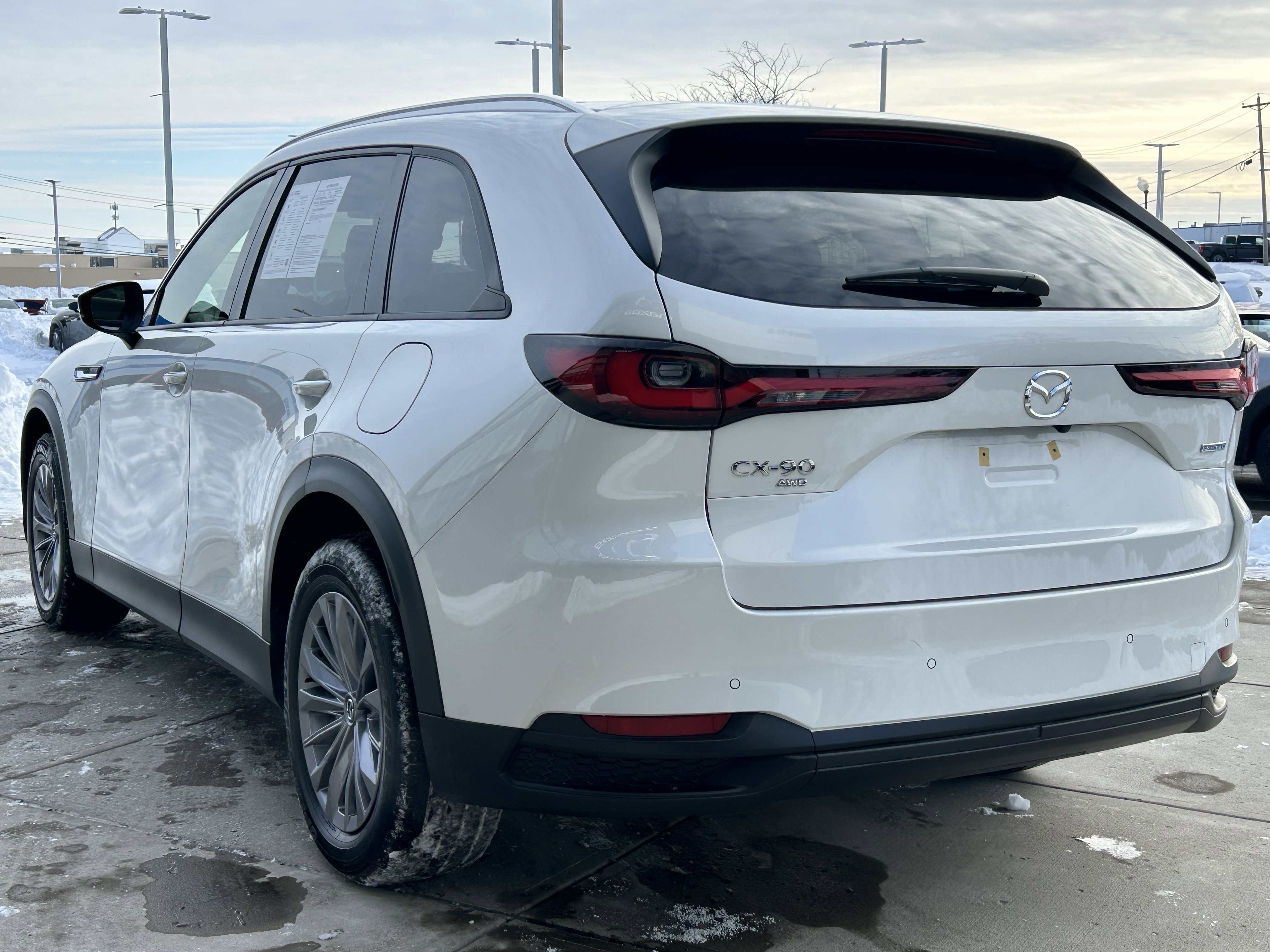 Certified 2025 MAZDA CX-90 3.3 Turbo w/ Preferred Package image 5