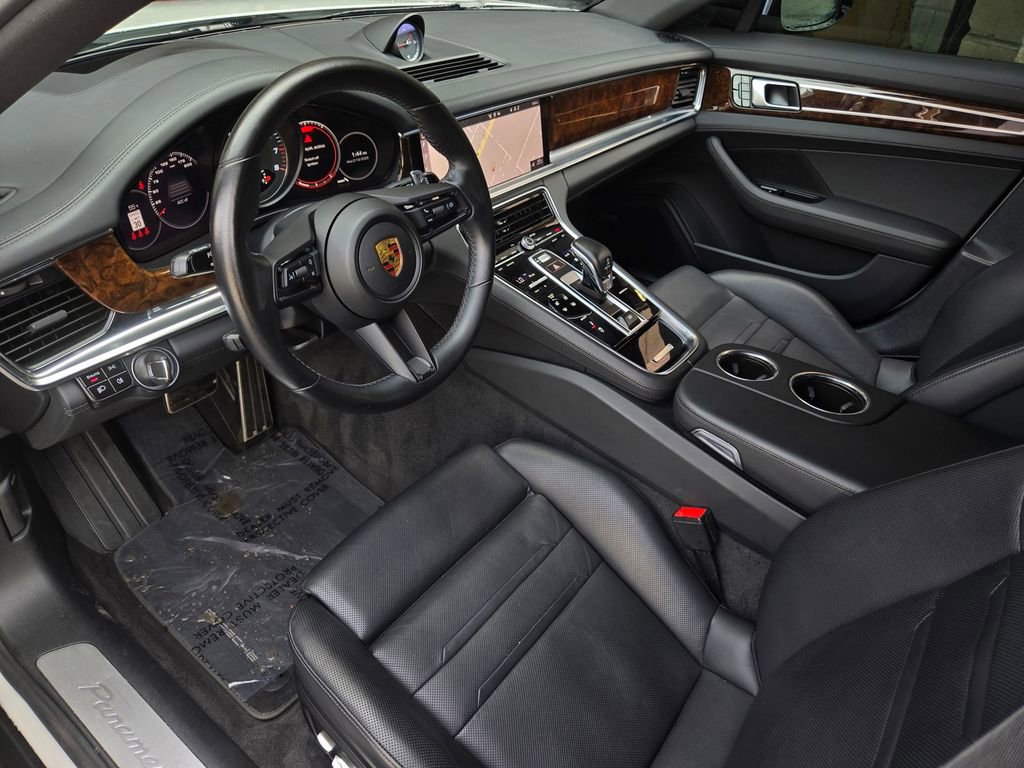 Used 2021 Porsche Panamera 4S image 11