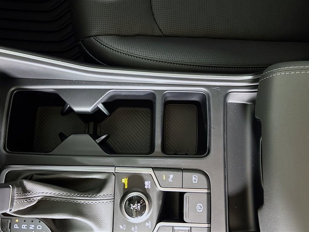 New 2025 Kia Sorento S image 16