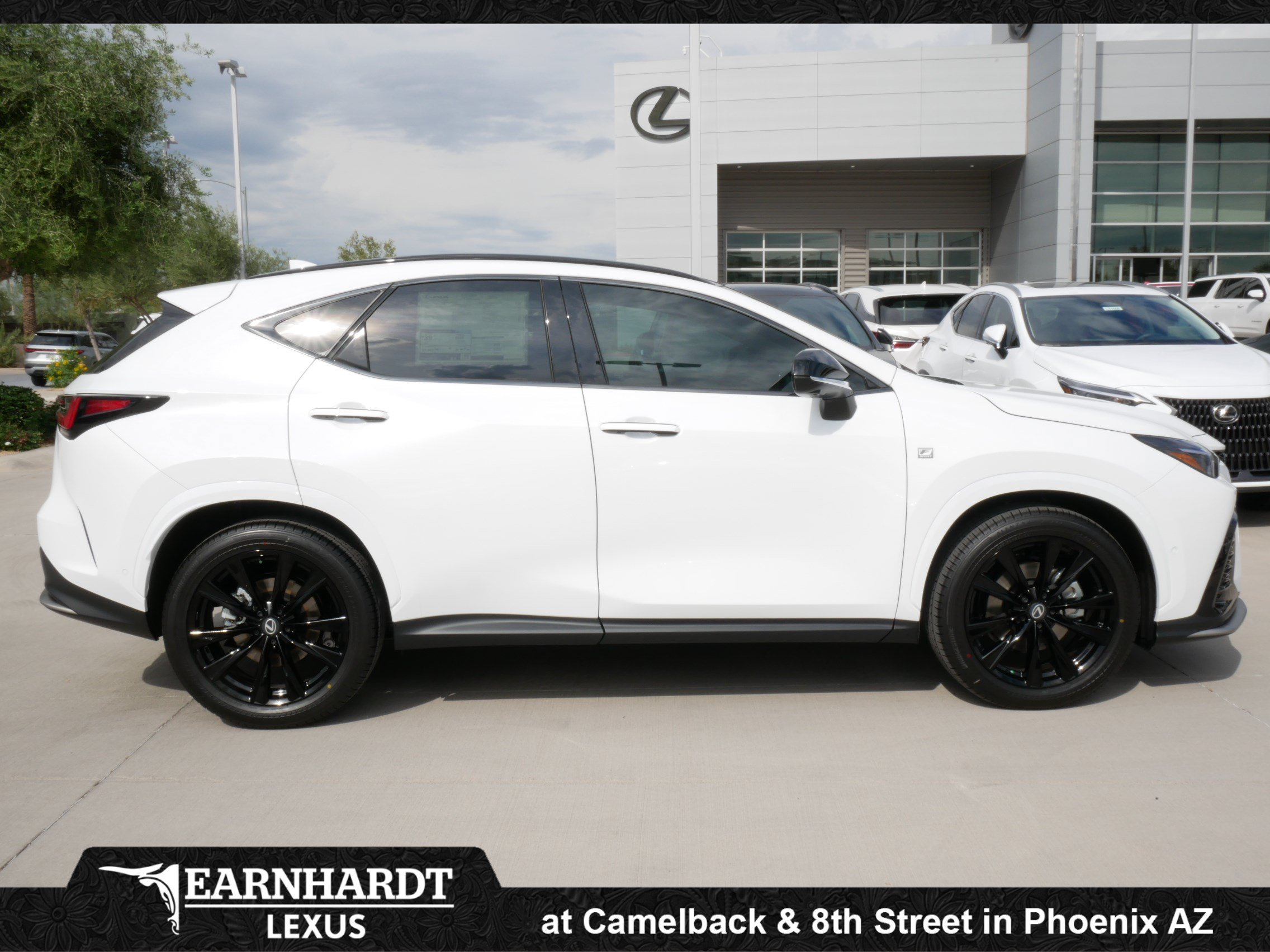 New 2026 Lexus NX 350h F Sport AWD/4WD image 9