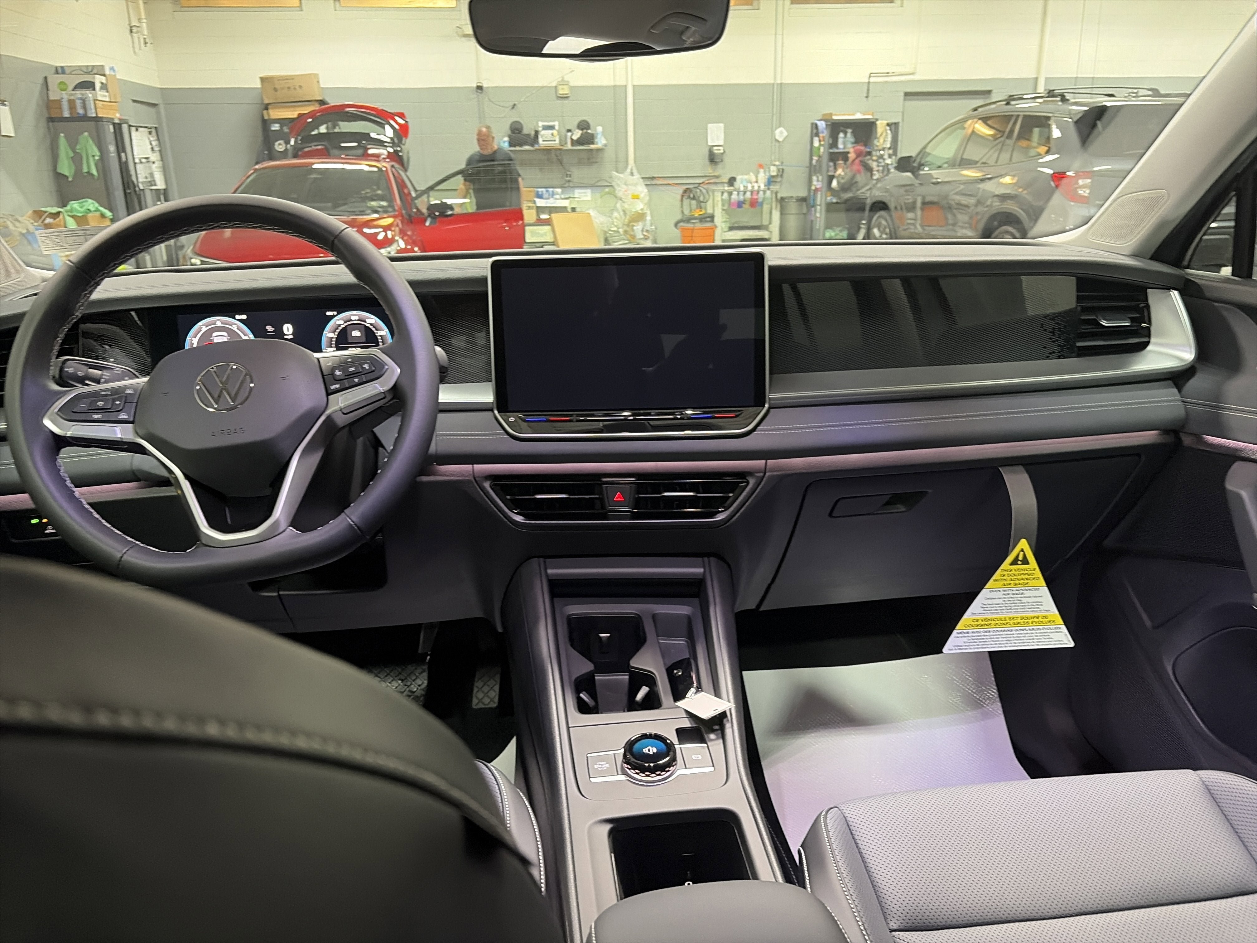 New 2026 Volkswagen Tiguan SE AWD/4WD image 25