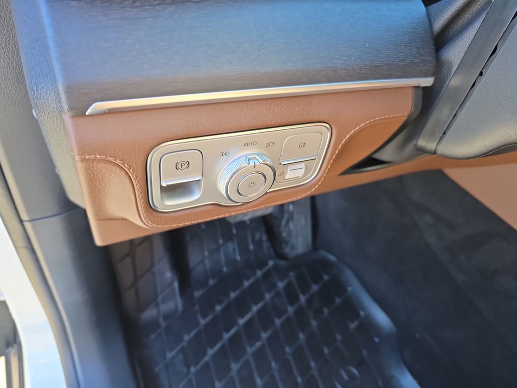 Certified 2024 Mercedes-Benz GLE 350 4MATIC image 22