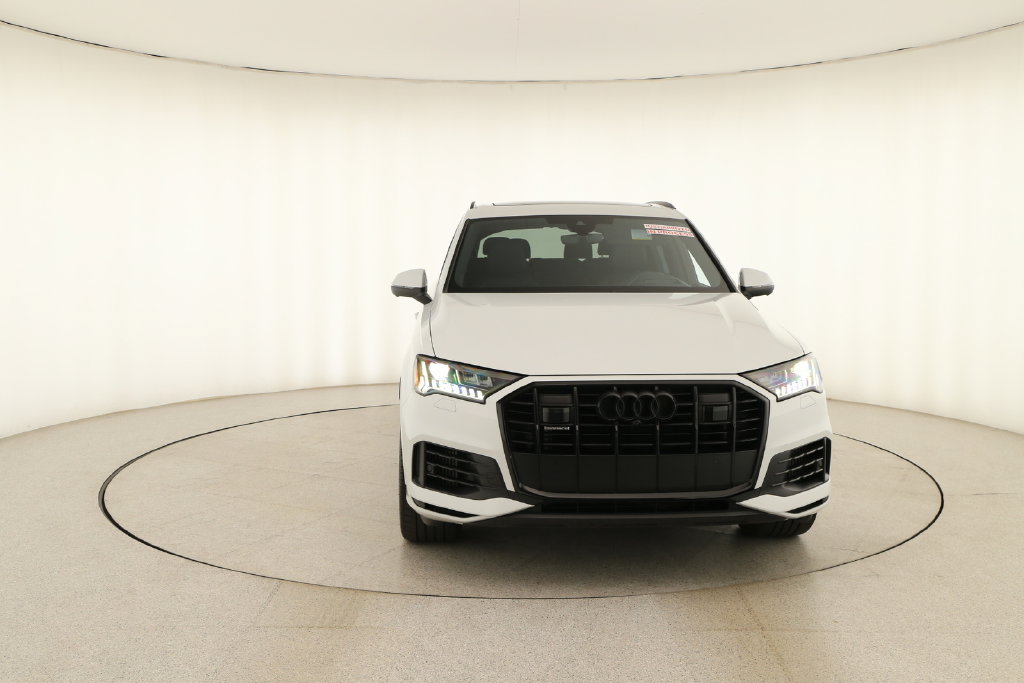 Used 2023 Audi Q7 3.0T Prestige w/ Prestige Package AWD/4WD image 11