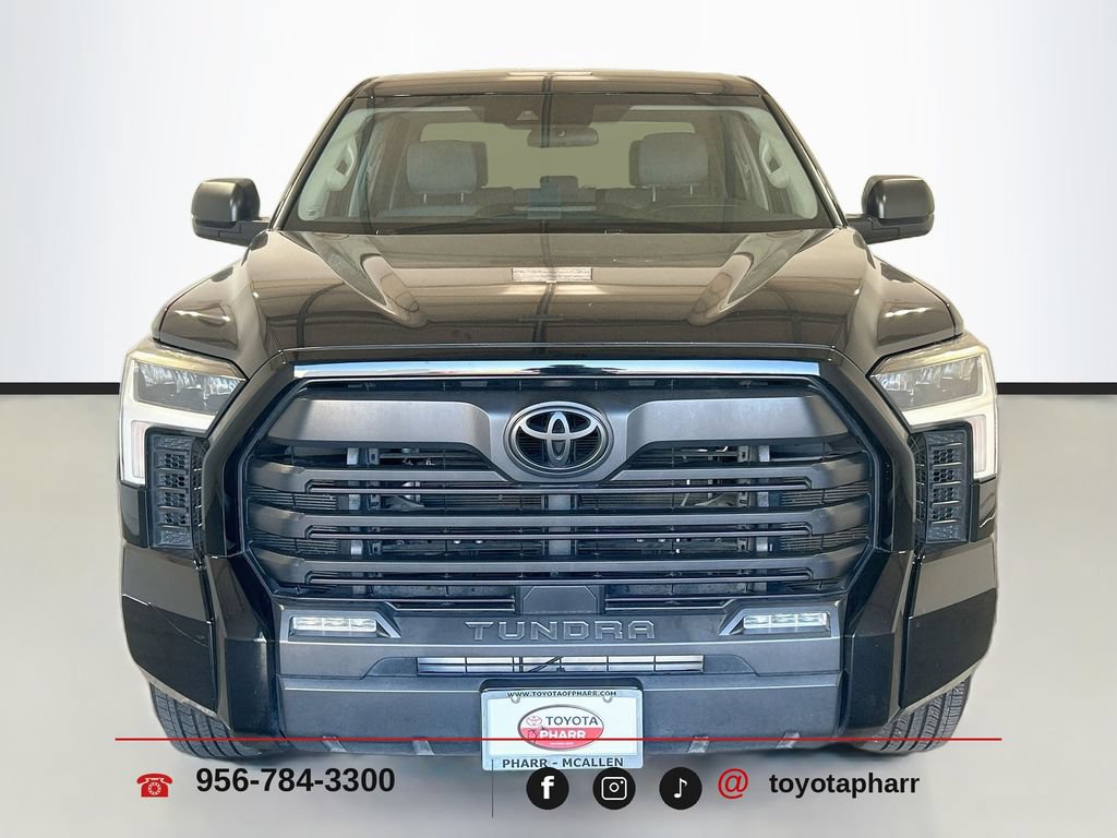 Used 2022 Toyota Tundra SR5 RWD image 2