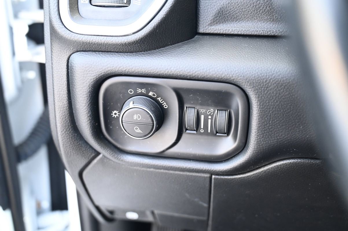 Used 2020 RAM 2500 Big Horn w/ Level 1 Equipment Group image 23