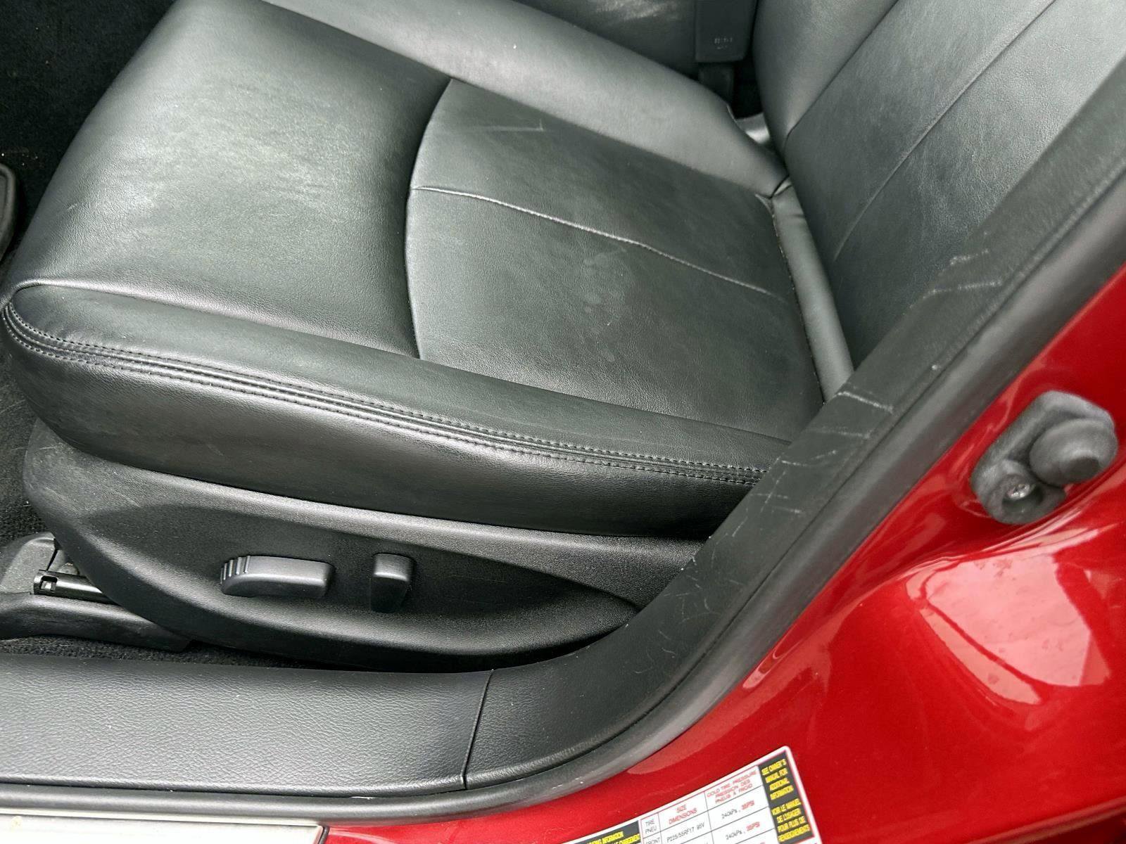 Used 2015 INFINITI Q50 Premium image 16