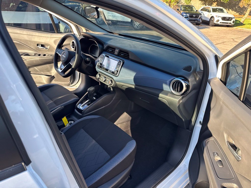 Used 2025 Nissan Versa SV w/ Trunk Package FWD image 55