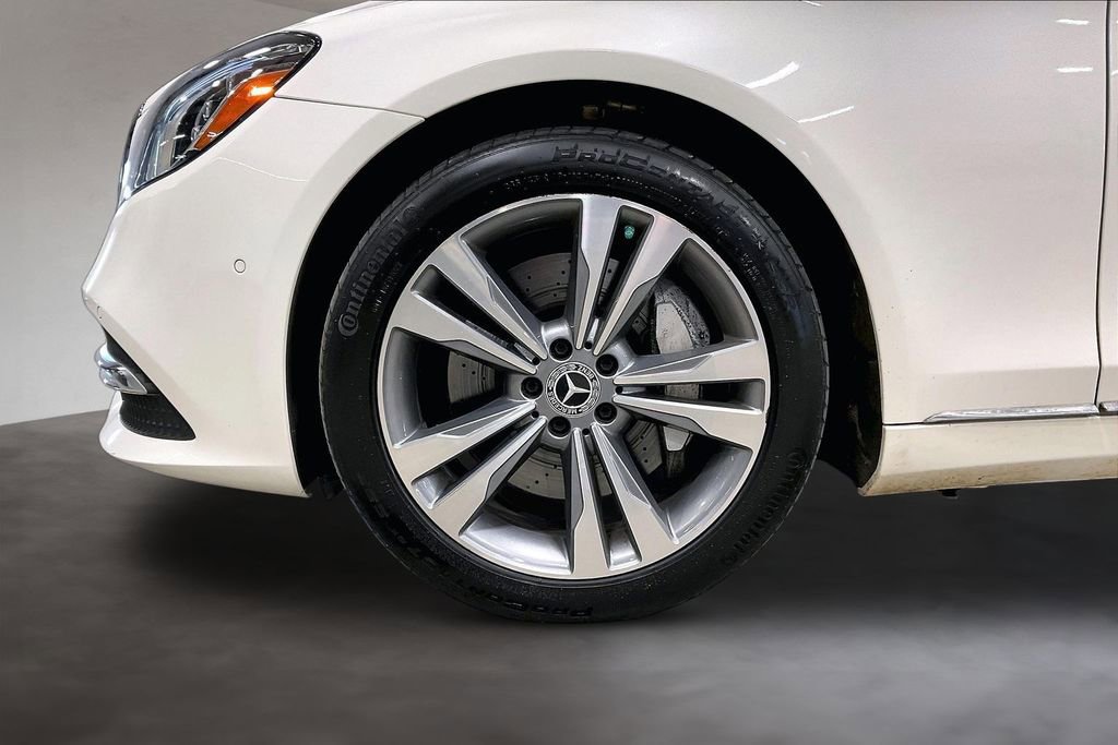 Used 2020 Mercedes-Benz S 560 4MATIC Sedan image 33