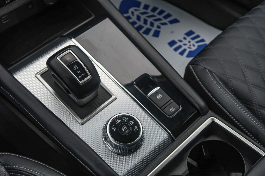 Used 2024 Mitsubishi Outlander SEL FWD image 37