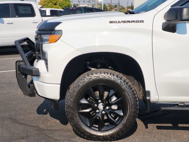 Used 2022 Chevrolet Silverado 1500 Custom AWD/4WD image 3