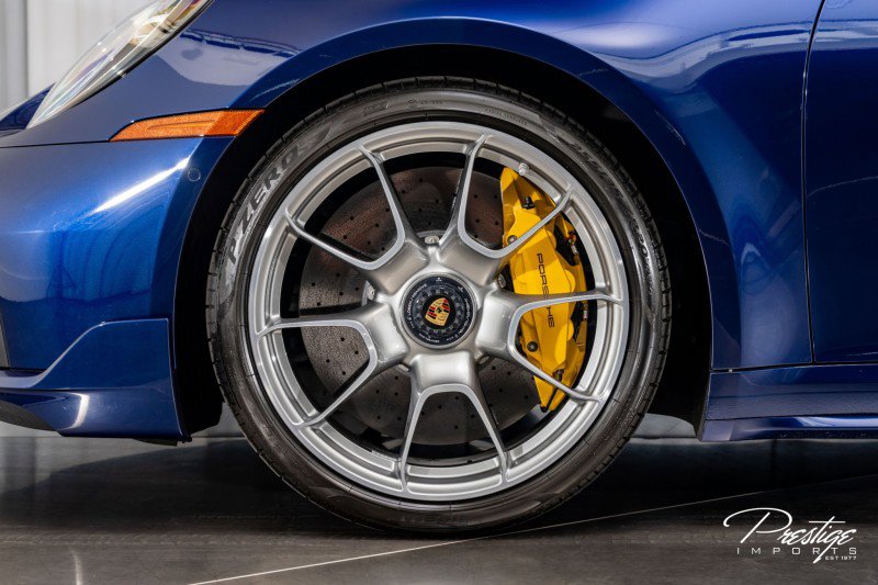 Used 2022 Porsche 911 Turbo image 9