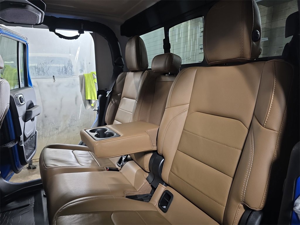 Used 2021 Jeep Gladiator Overland w/ Popular Equipment Package image 13