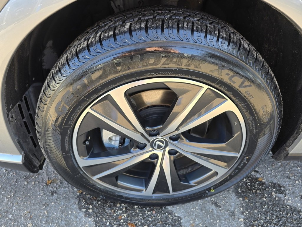 Used 2024 Lexus RX 350 FWD image 9