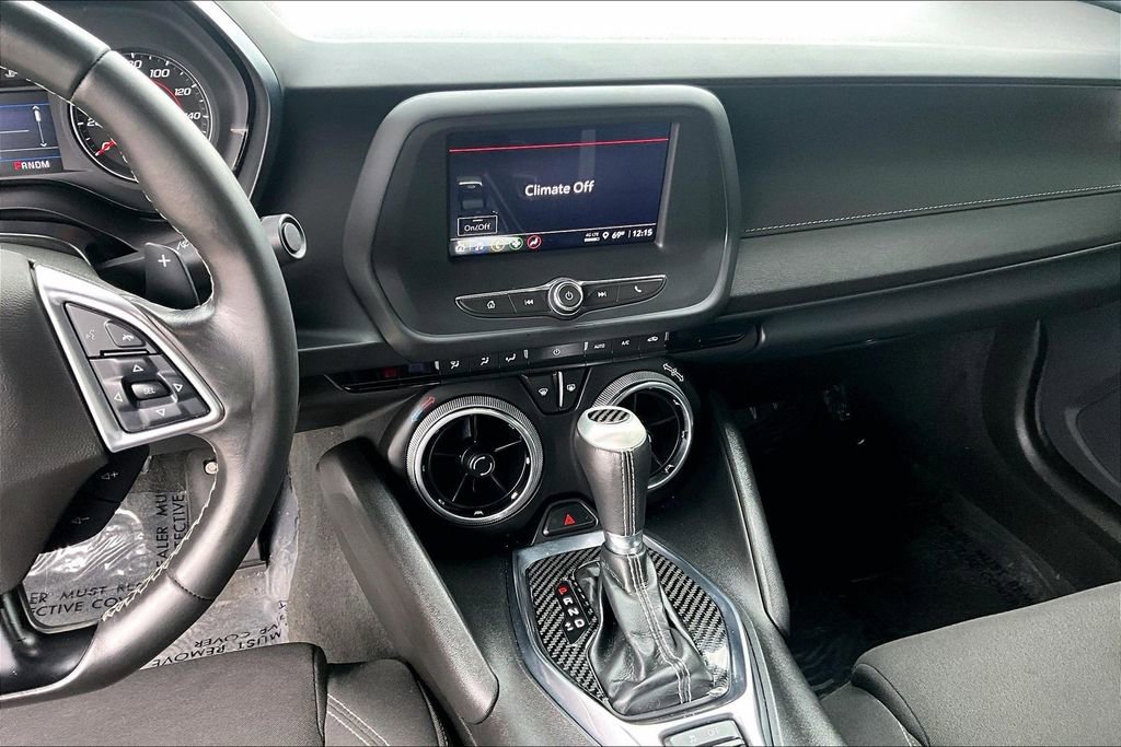 Used 2023 Chevrolet Camaro LT RWD image 9