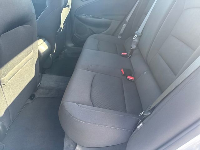 Used 2022 Chevrolet Malibu LS image 28