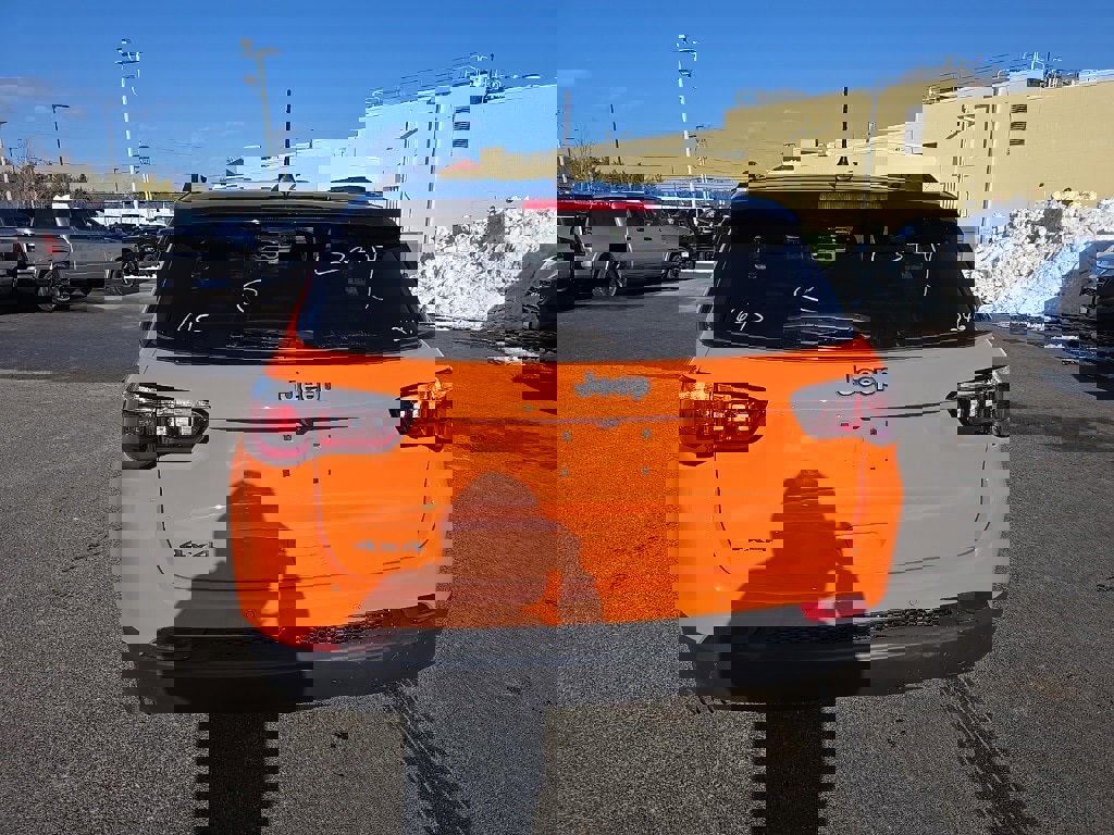 New 2026 Jeep Compass Limited image 6