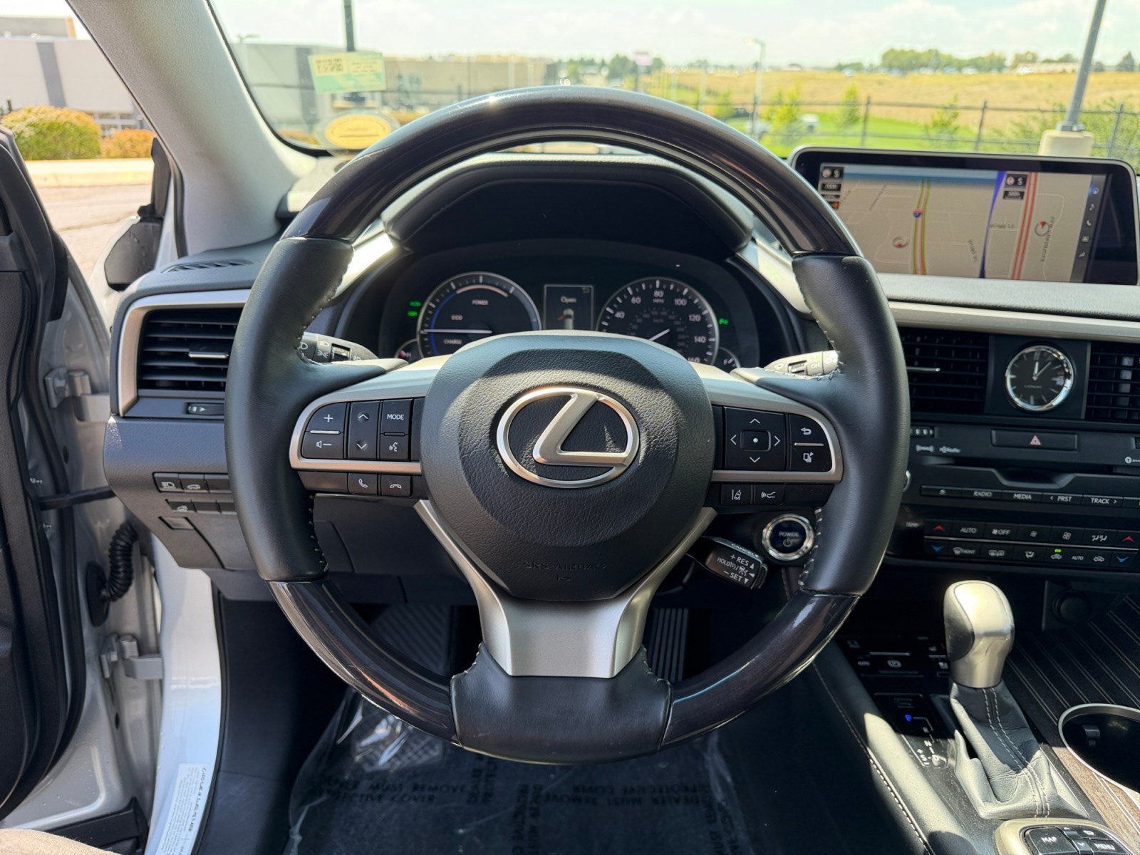 Used 2017 Lexus RX 450h AWD w/ Luxury Package image 9