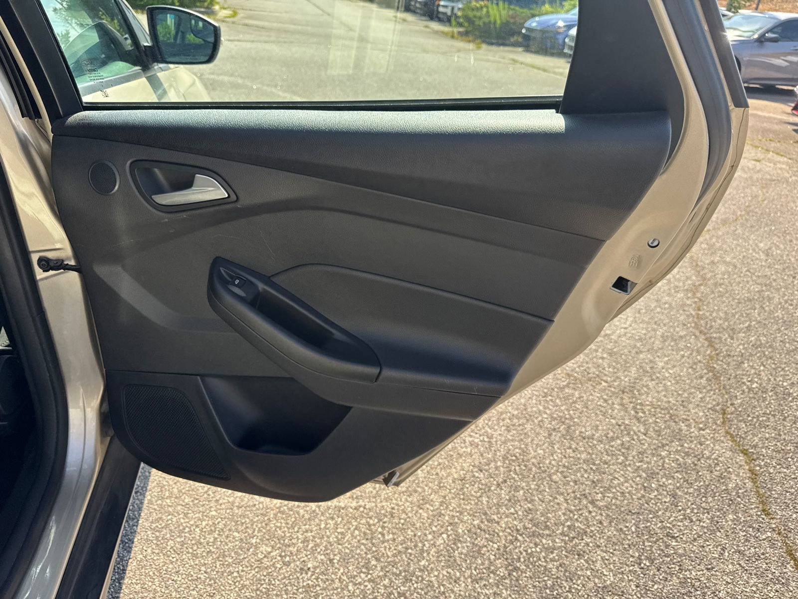 Used 2018 Ford Focus SEL FWD image 16