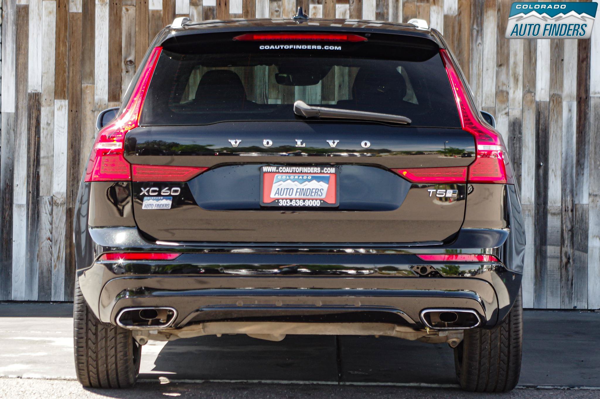 Used 2018 Volvo XC60 T5 R-Design w/ Convenience Package AWD/4WD image 5