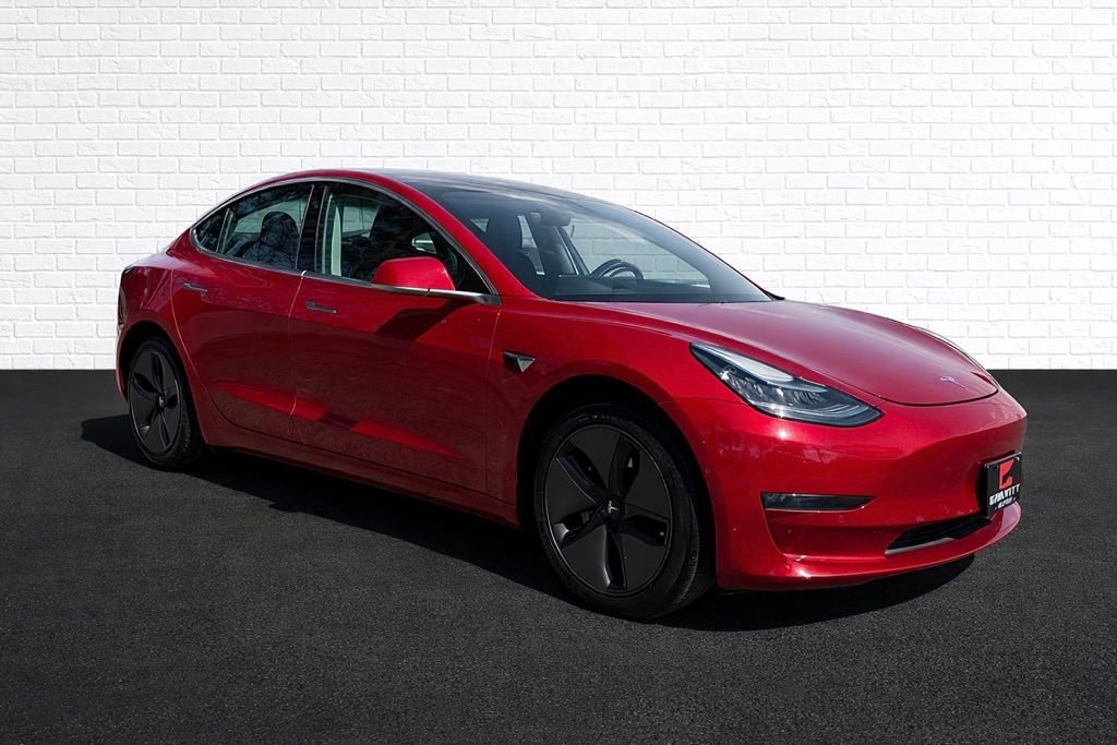 Used 2018 Tesla Model 3 Long Range image 3