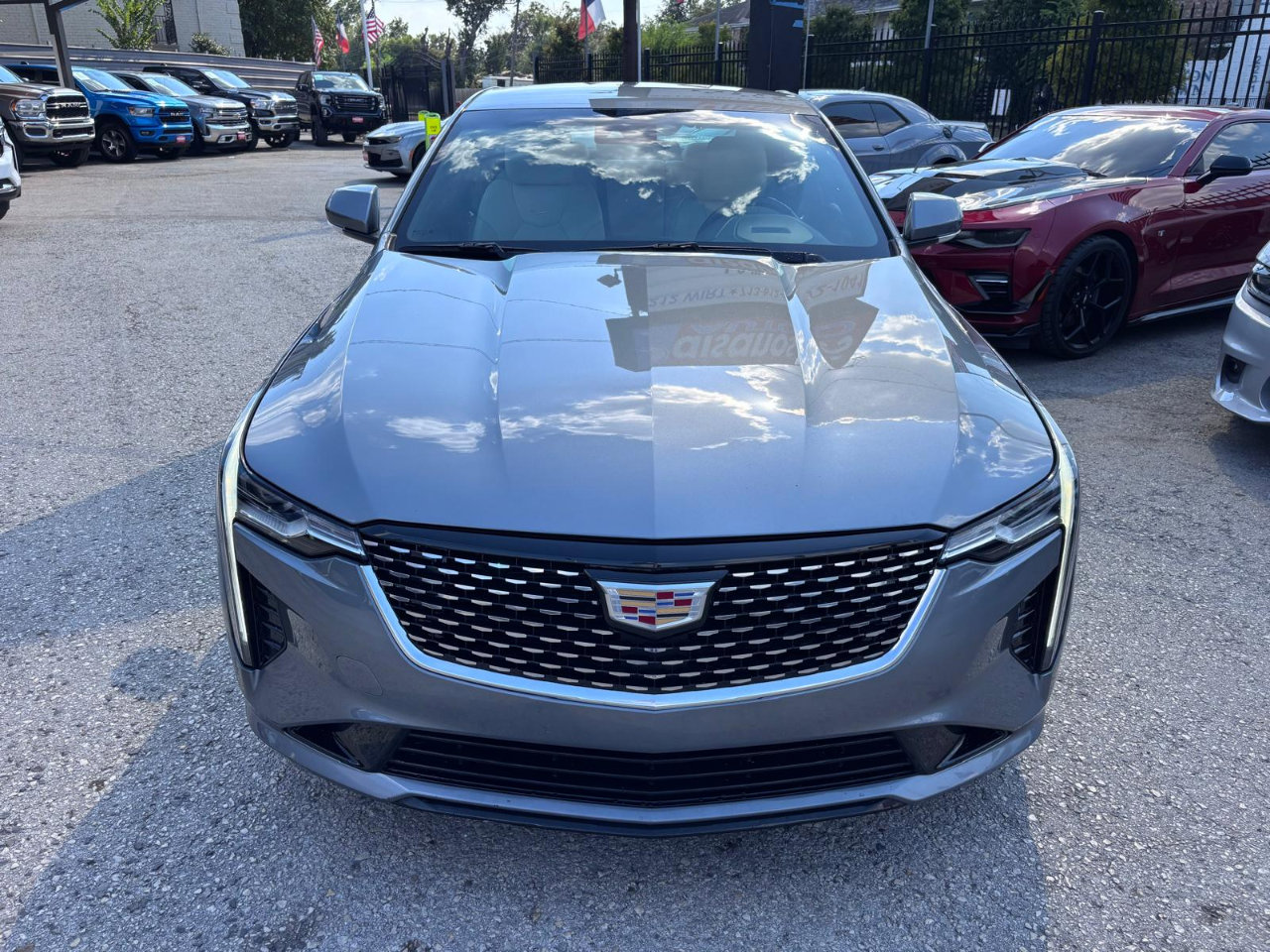 Used 2021 Cadillac CT4 Premium Luxury image 3