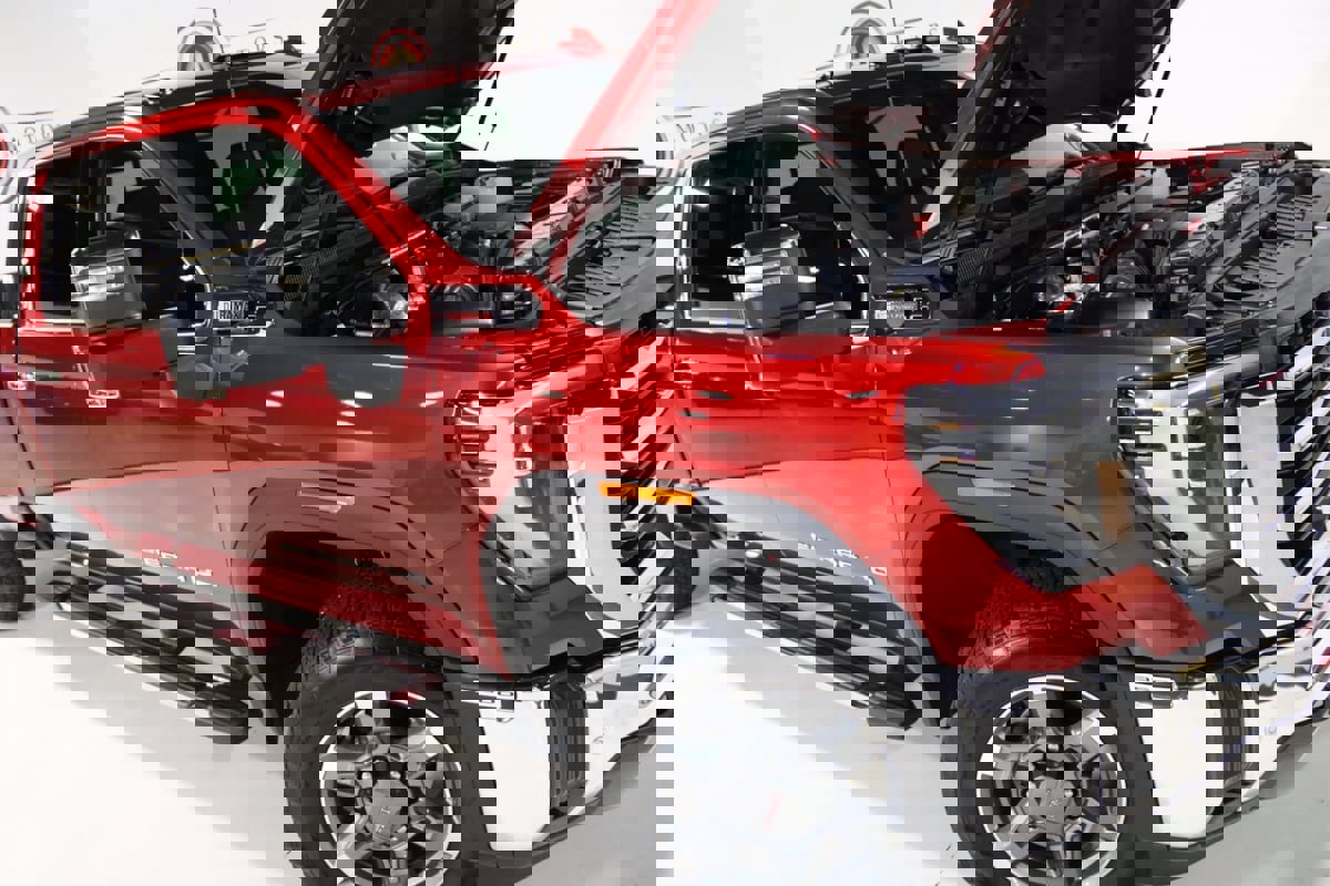 Used 2025 GMC Sierra 3500 SLT w/ SLT Premium Package image 84