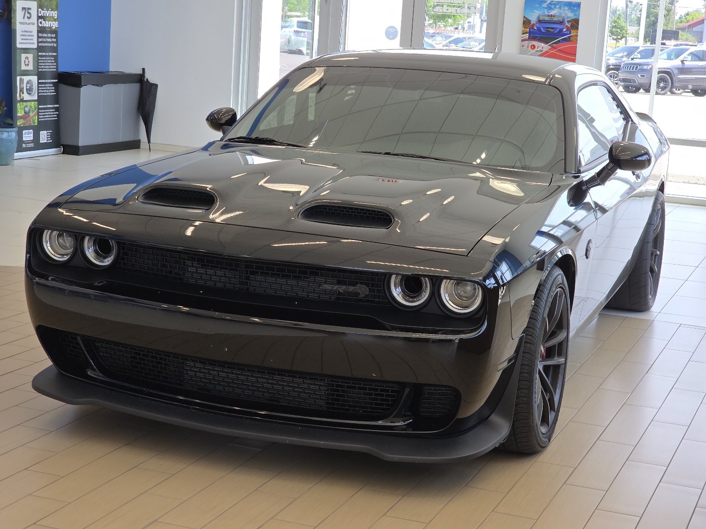 Used 2023 Dodge Challenger SRT Hellcat RWD image 13