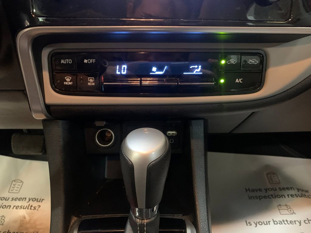 Used 2019 Toyota Corolla LE FWD image 23