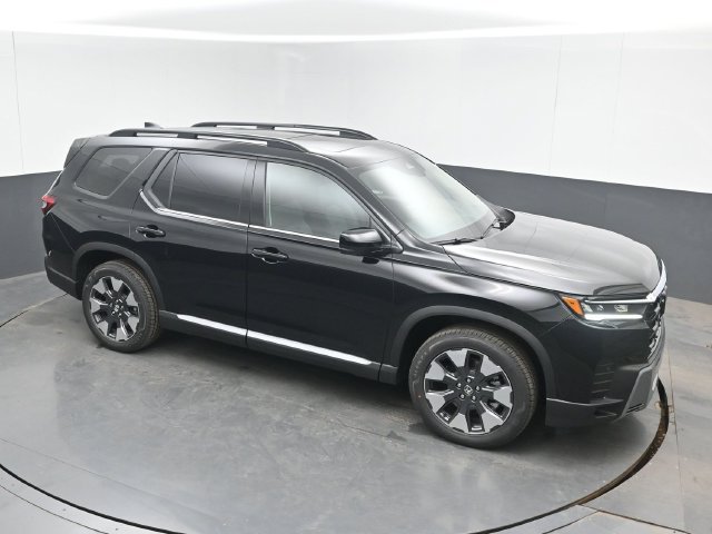 New 2026 Honda Pilot Touring image 1