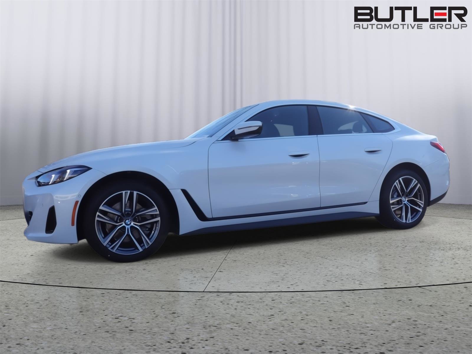 New 2026 BMW 430i w/ Premium Package RWD image 1