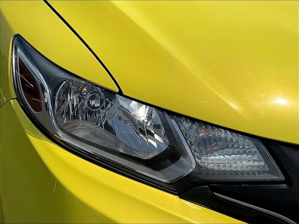 Used 2015 Honda Fit LX image 30
