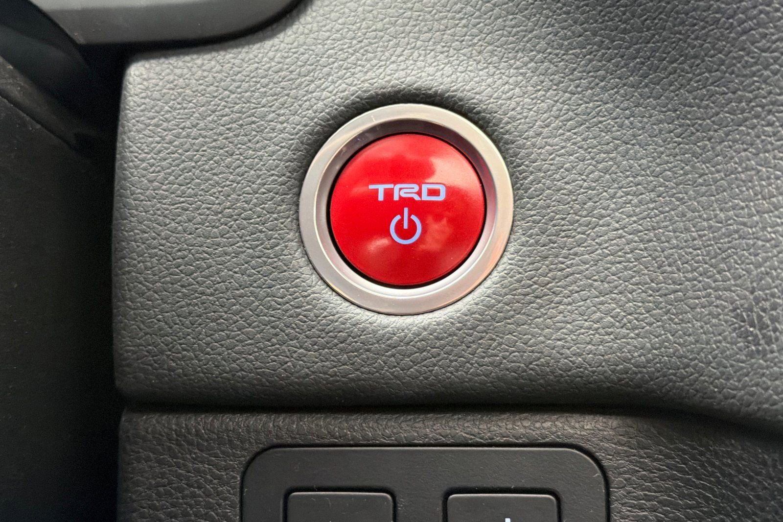 Used 2024 Toyota Sequoia Limited w/ TRD Off-Road Package image 23