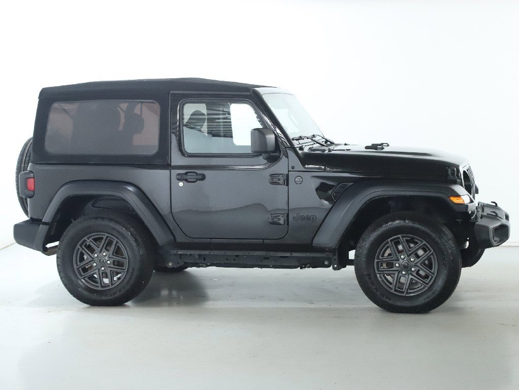 Used 2024 Jeep Wrangler Sport S image 11