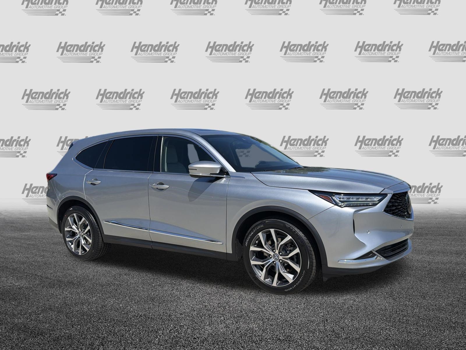 Certified 2024 Acura MDX w/ Technology Package FWD image 2