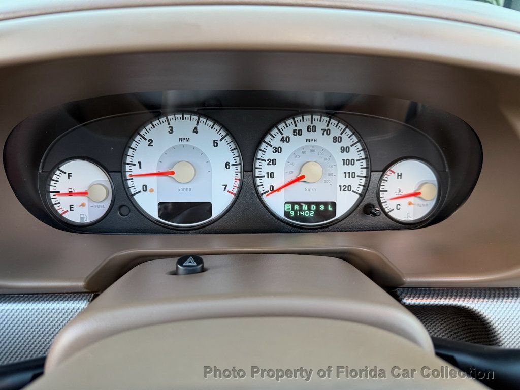 Used 2004 Chrysler Sebring GTC FWD image 49