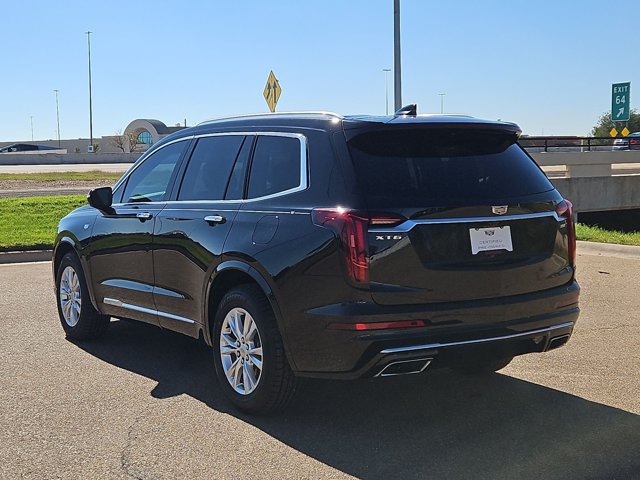 Used 2024 Cadillac XT6 Luxury w/ LPO, Floor Liner Package FWD image 8