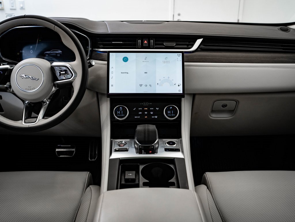 Used 2023 Jaguar F-PACE S image 34