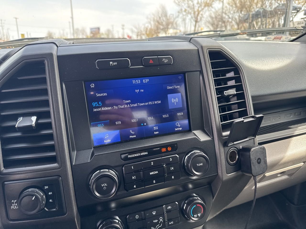 Used 2022 Ford F250 XL w/ STX Appearance Package image 10