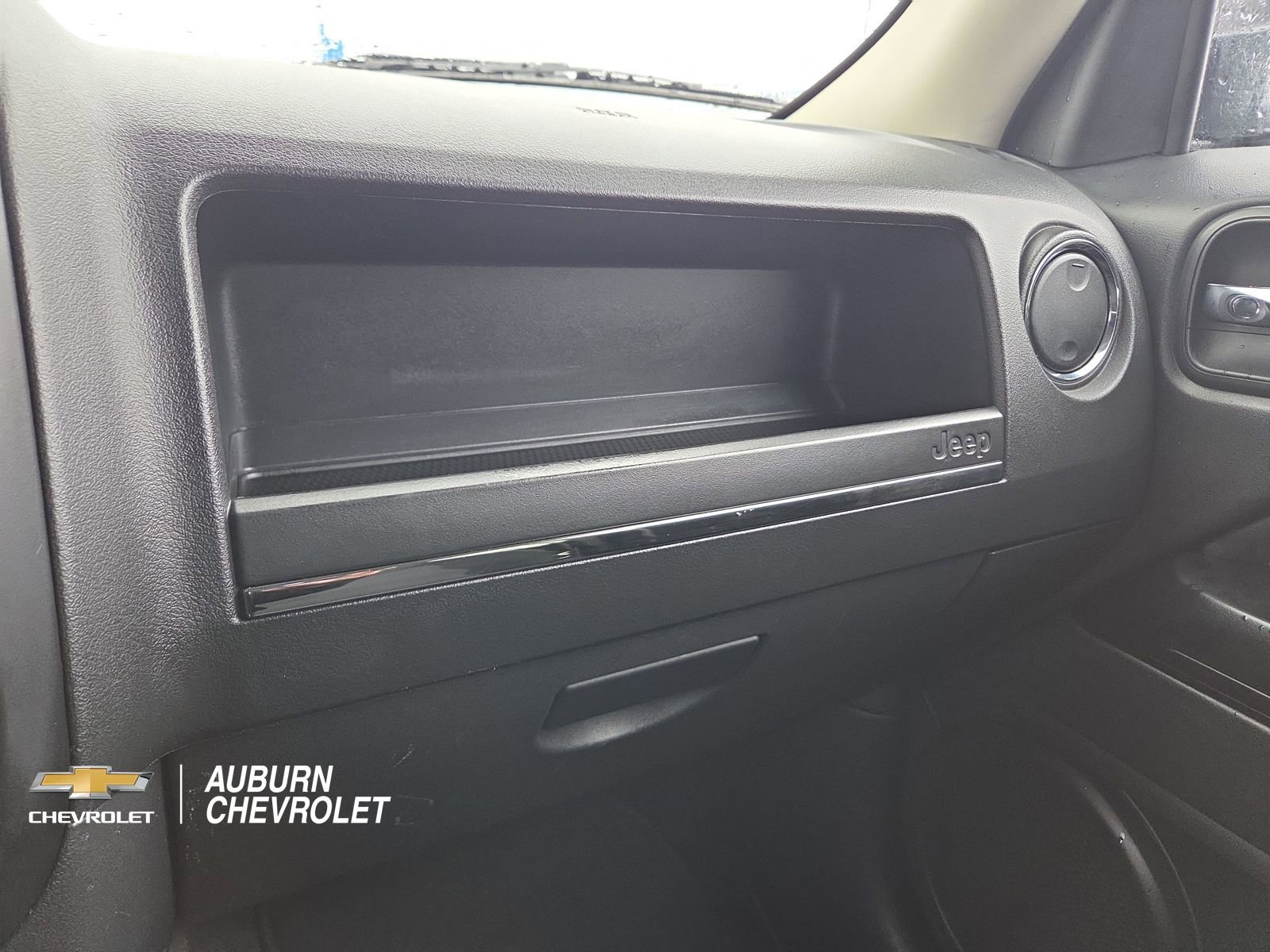 Used 2017 Jeep Patriot Sport w/ Power Value Group FWD image 31