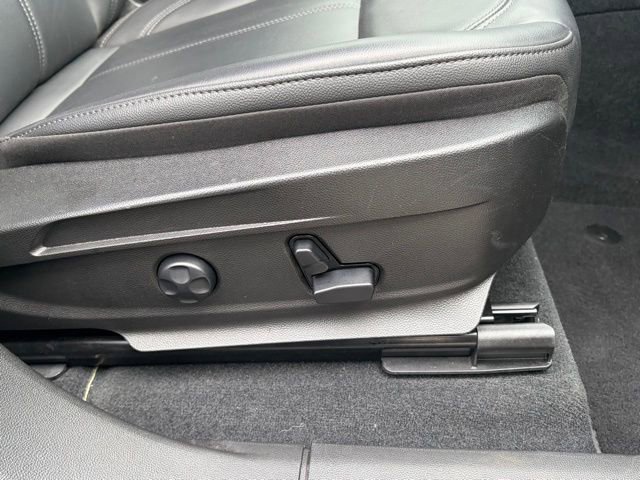 Used 2023 Alfa Romeo Stelvio Ti image 39