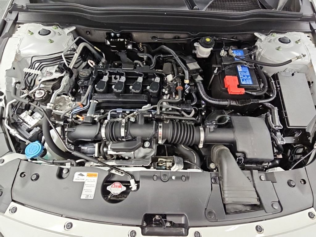 Used 2022 Honda Accord Sport image 38