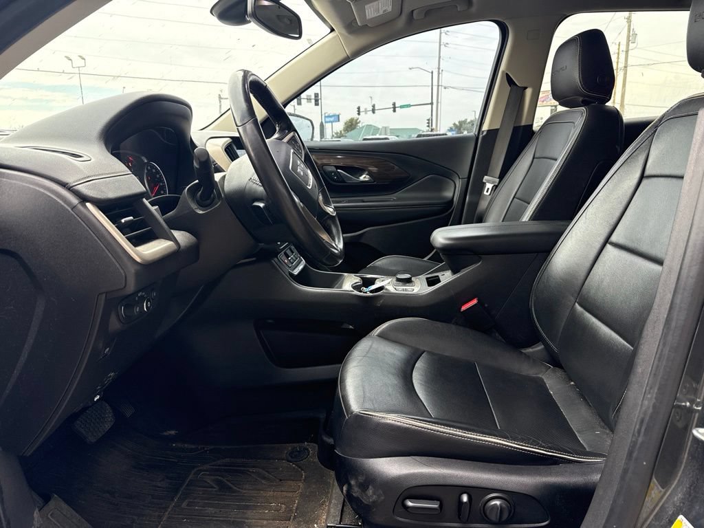 Used 2020 GMC Terrain Denali w/ Denali Premium Package AWD/4WD image 18