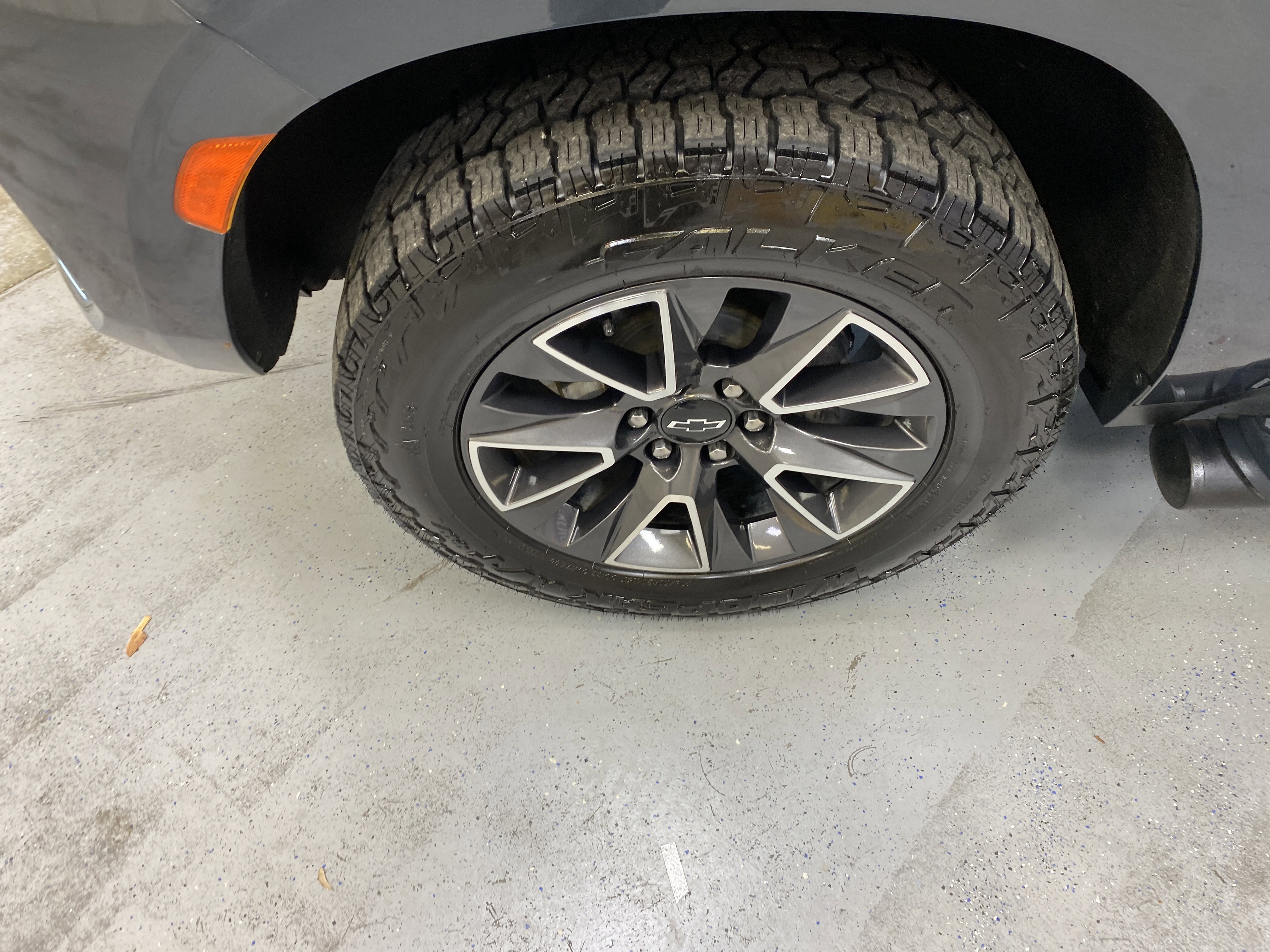 Used 2021 Chevrolet Tahoe Z71 w/ Luxury Package image 11