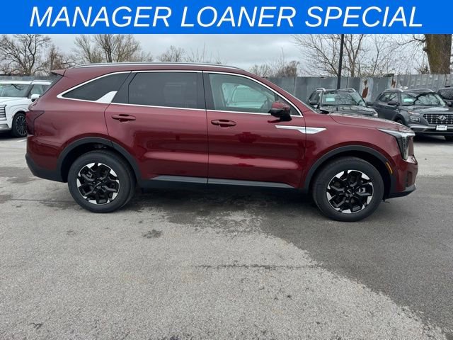 New 2025 Kia Sorento S image 4