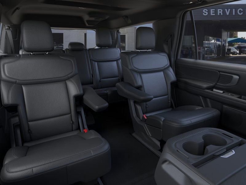 New 2025 Ford Expedition Max Platinum image 12